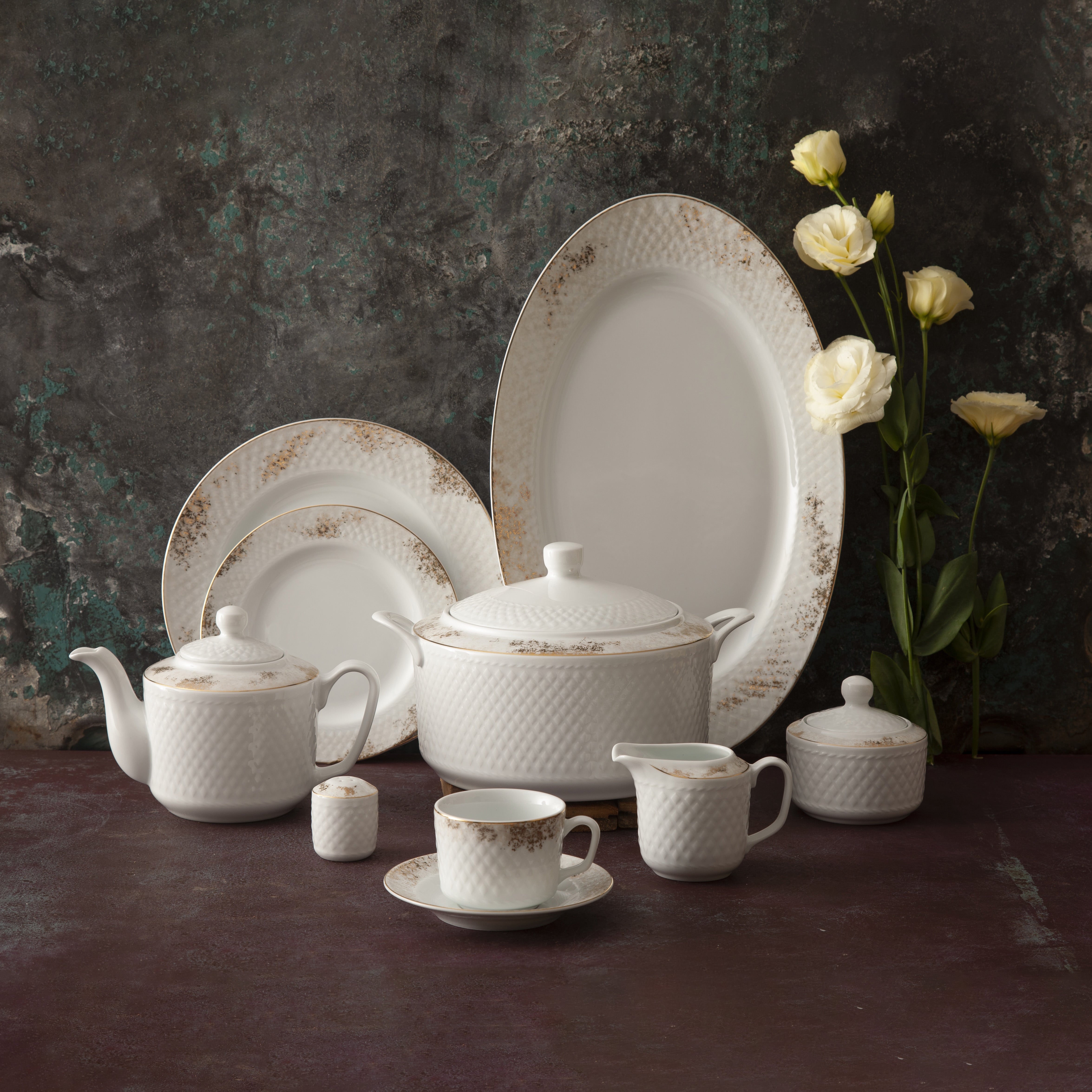 Claudia Radiance 6 Person Dinner Set