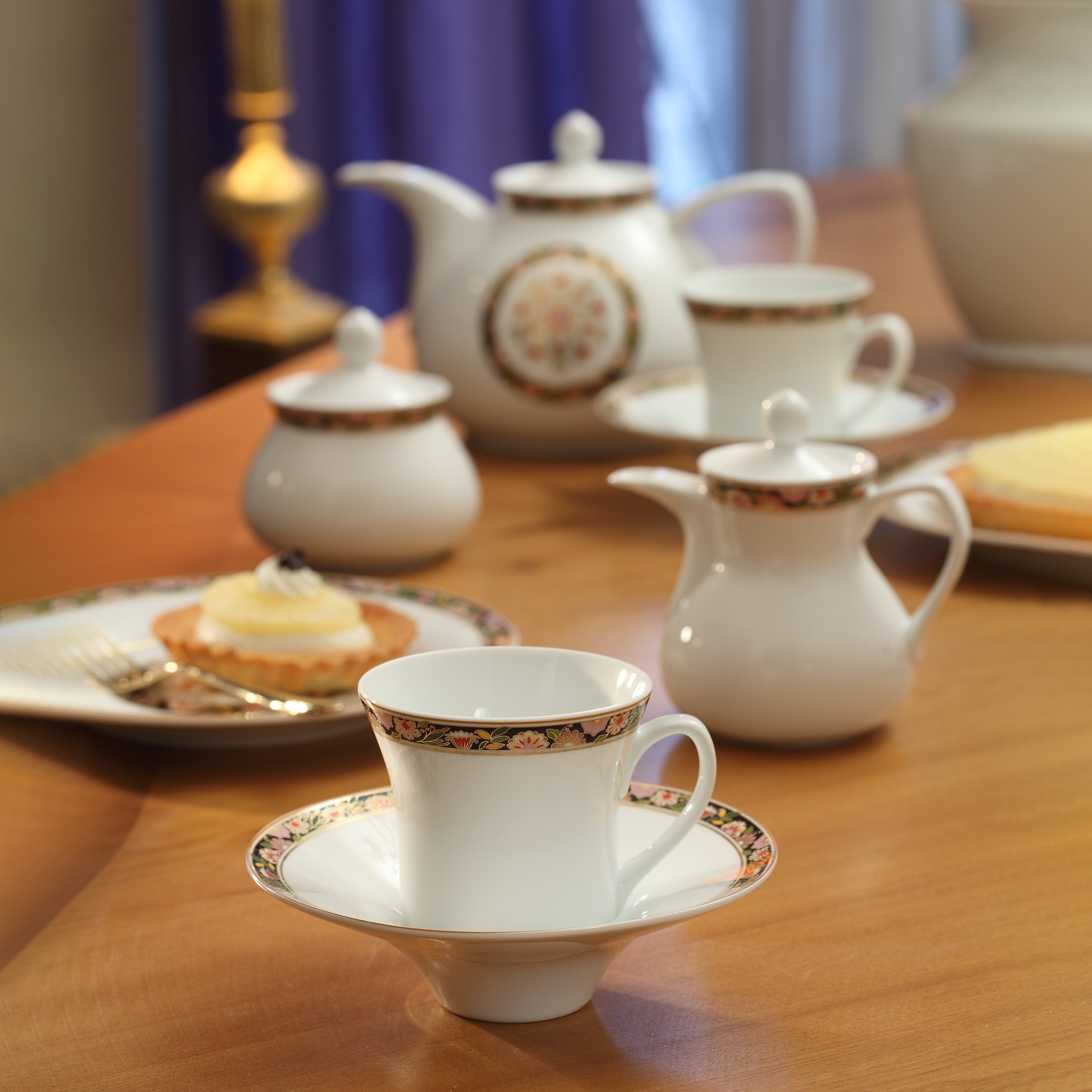 Golden Garden Shahrzad 6 Person Tea Set