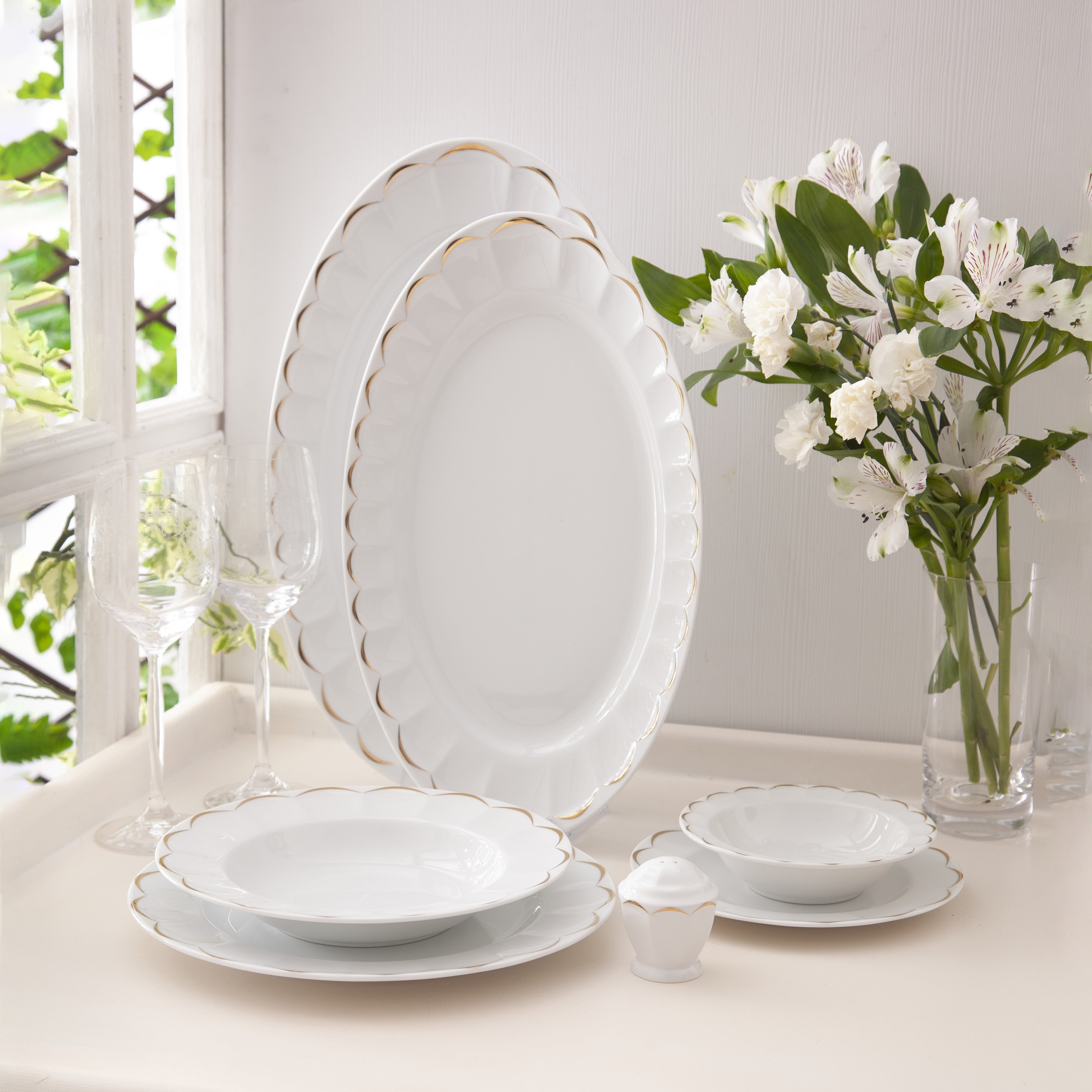 Narciss Gold Neo Classic 6 Person Dinner Set