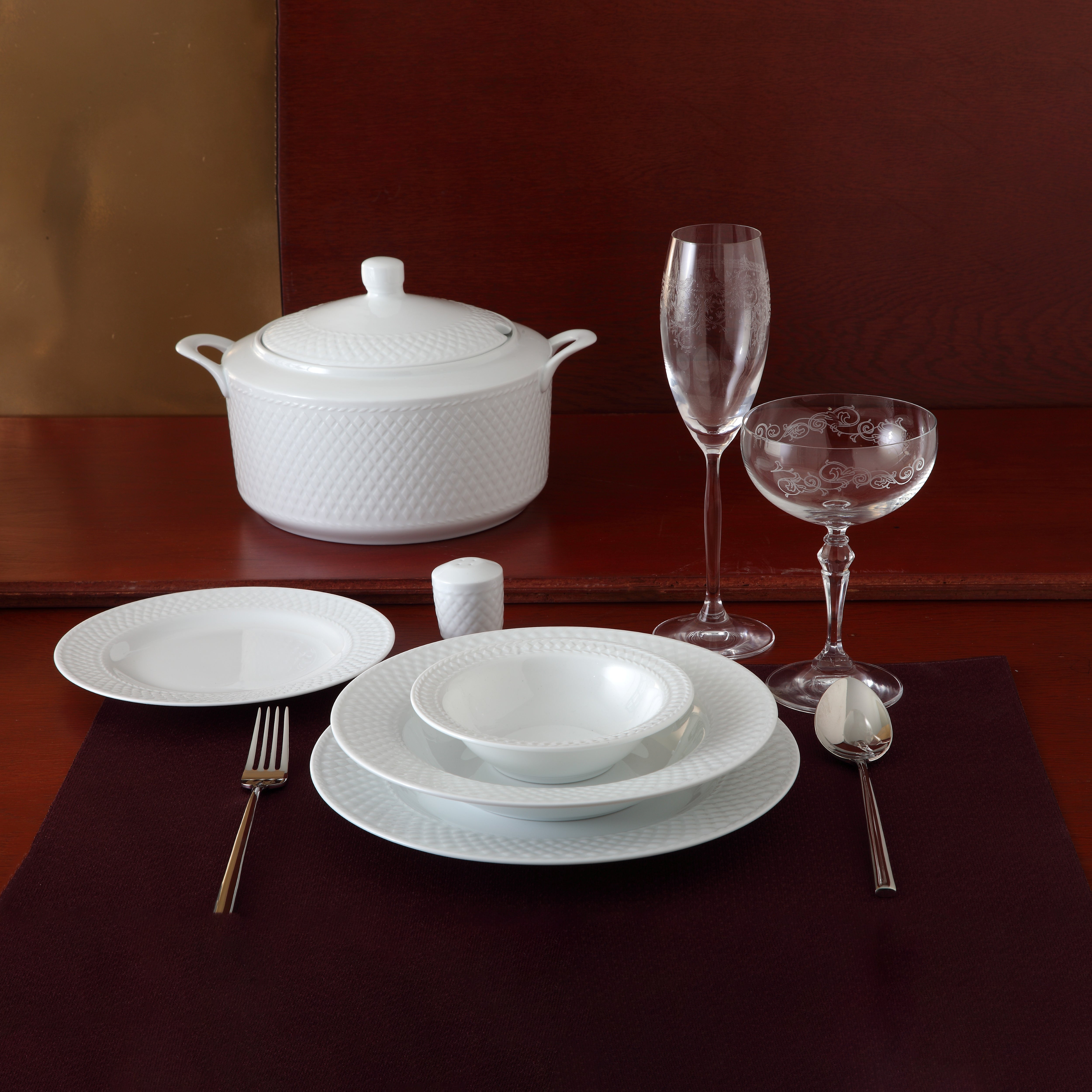 White Radiance 6 Person Dinner Set