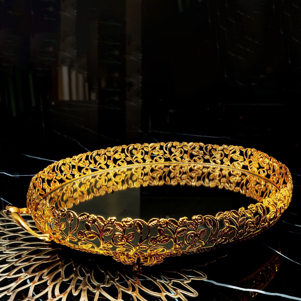 Buckingham Serving Tray