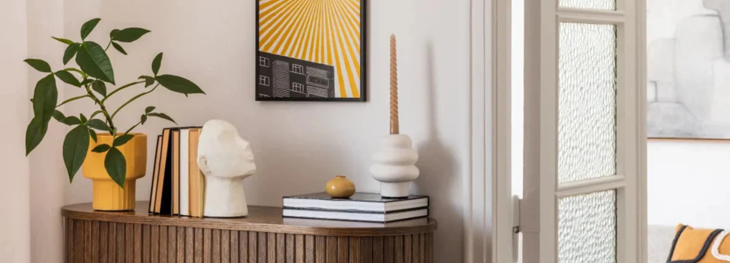 WALL DECOR