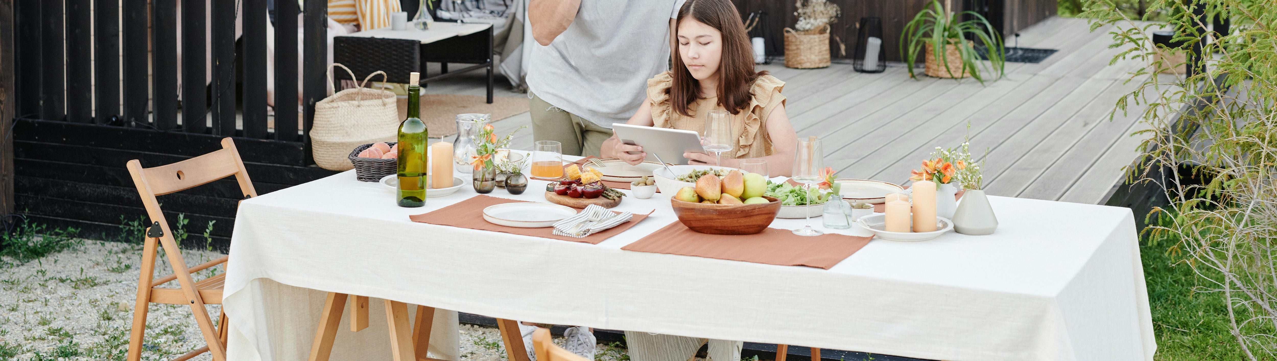 Table cloth