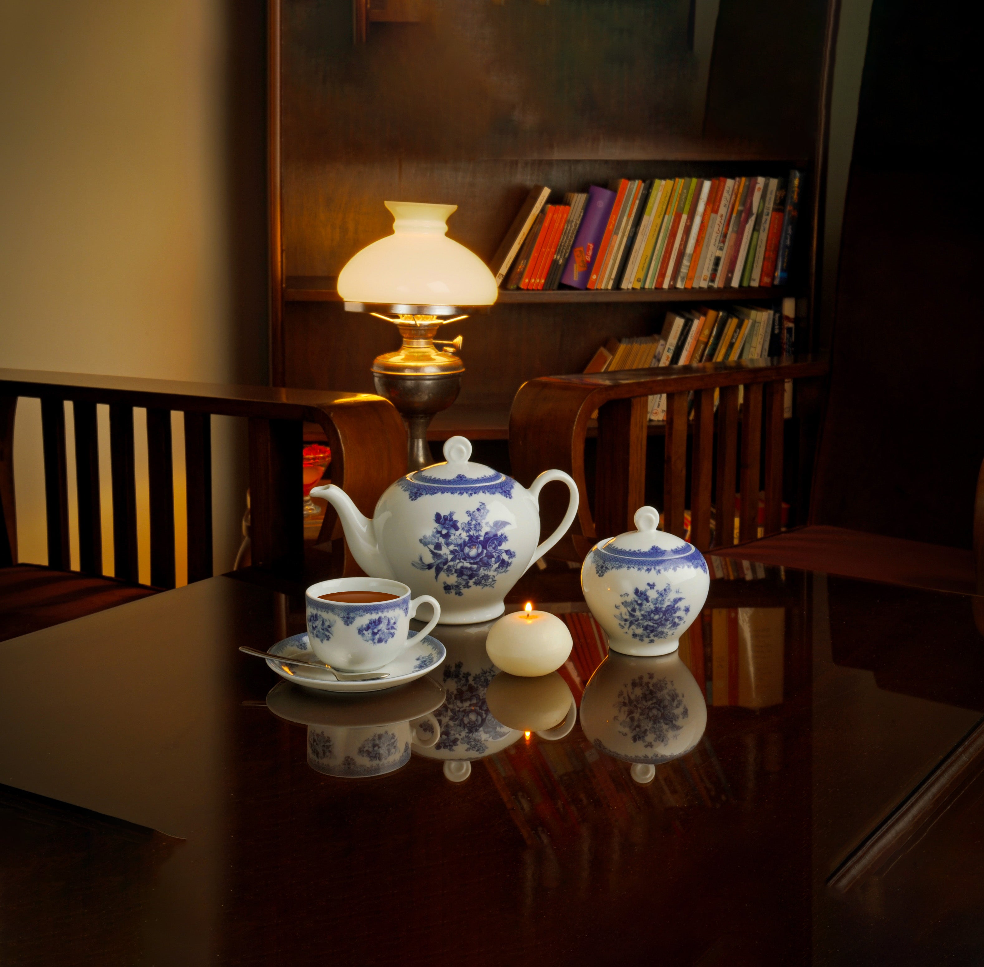 Florence Italia F 6 Person Tea Set