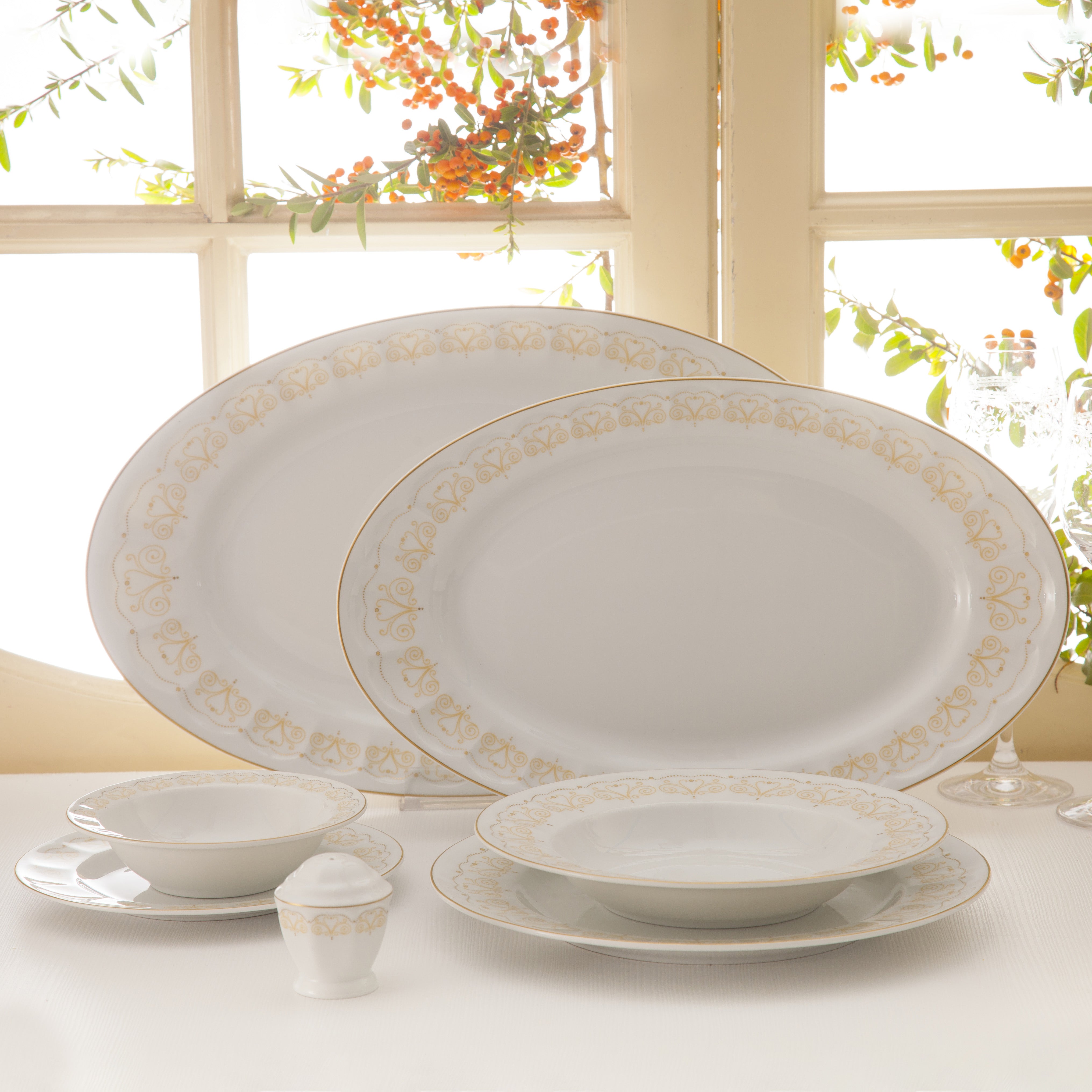 Hilda Neo Classic 6 Person Dinner Set