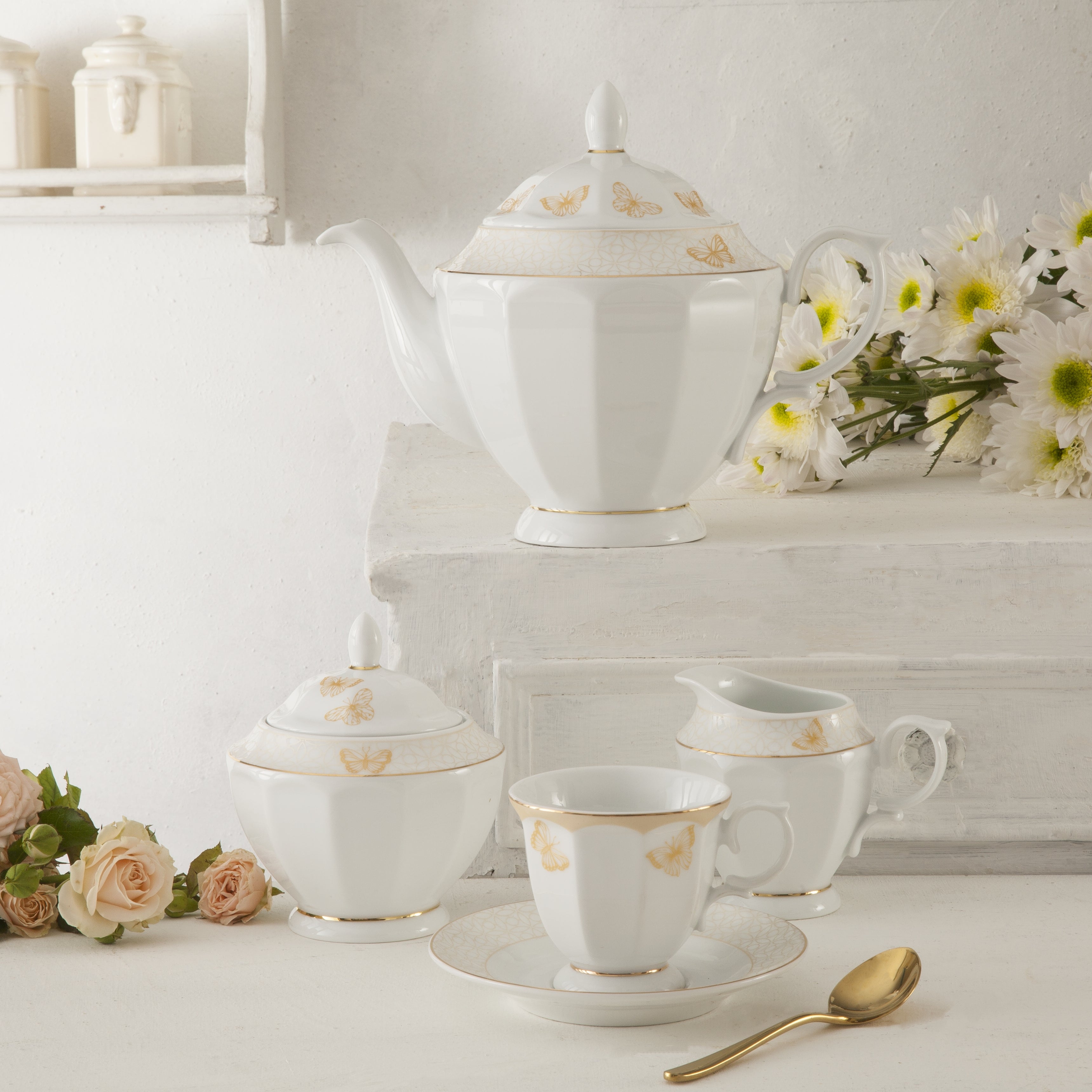 Hurrand Gold Neo Classic 6 Person Tea Set