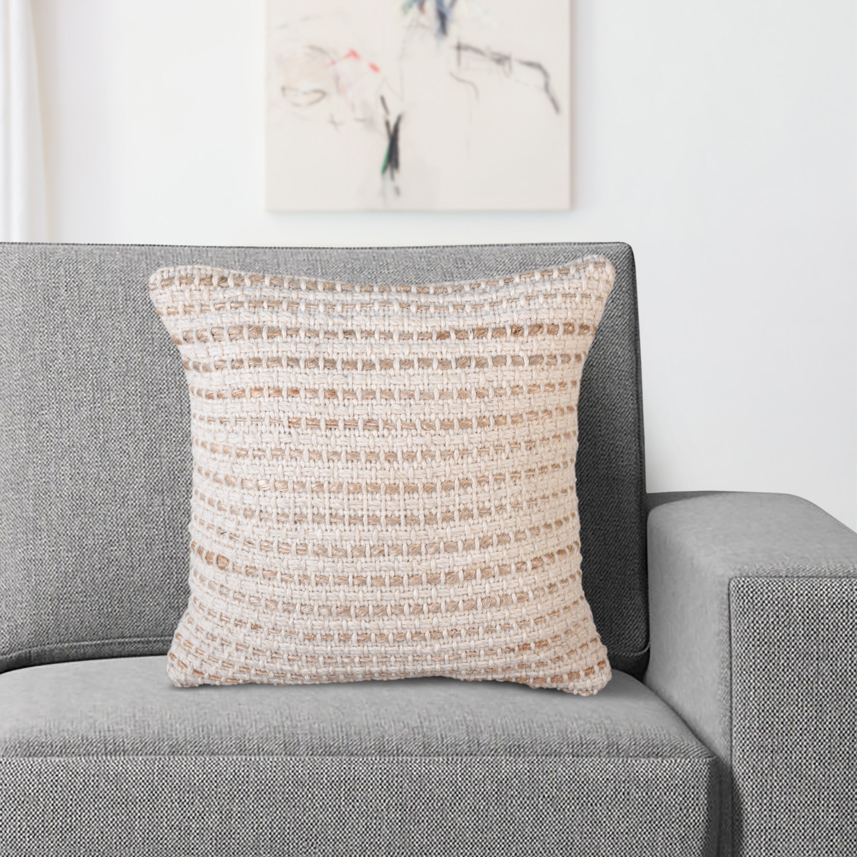 Iriga Cushion