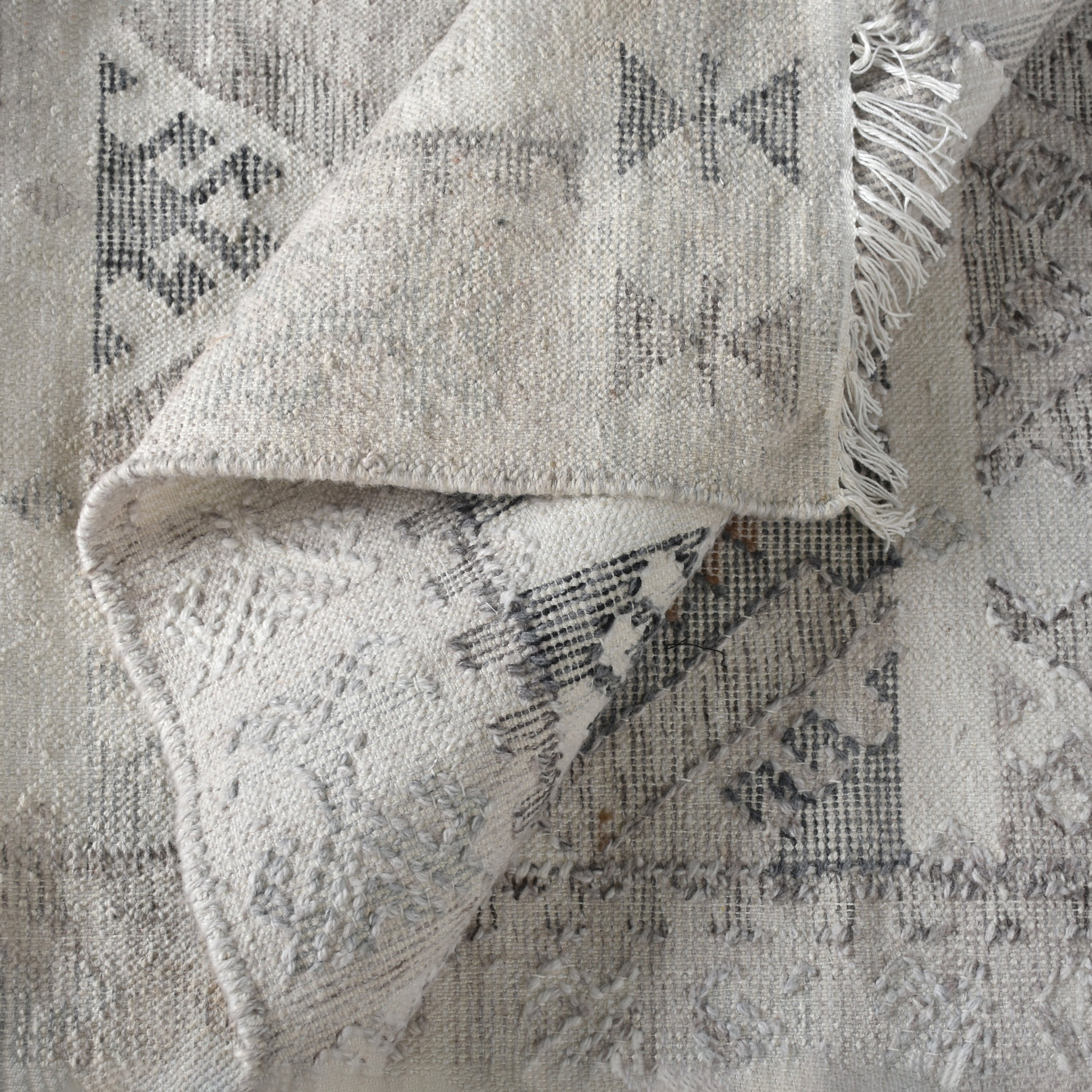 Trium Kilim Rug